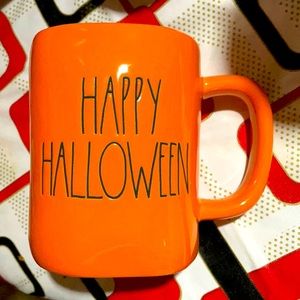 HAPPY HALLOWEEN 🎃